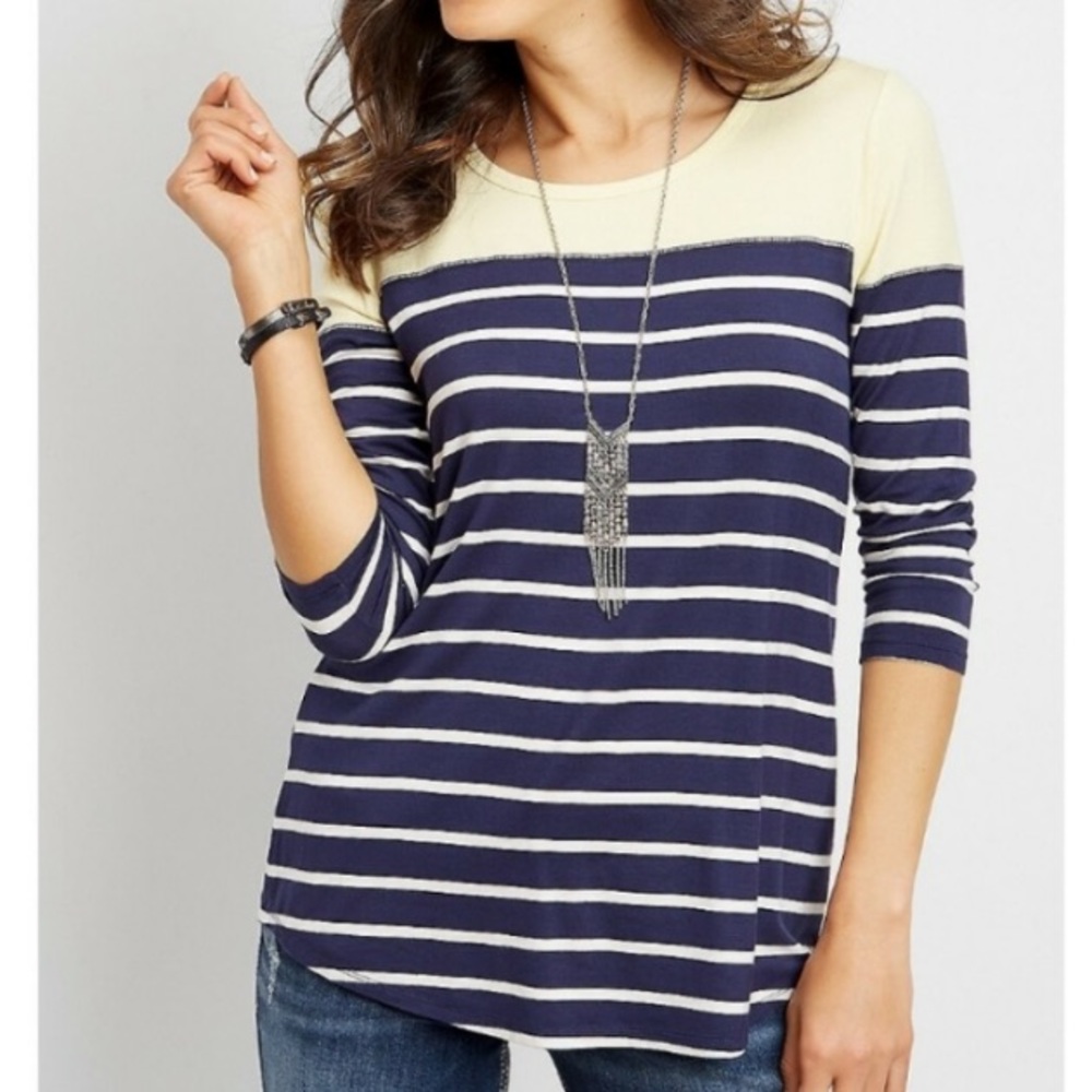 Maurices colorblock striped lightweight baseball tee women’s Size Small